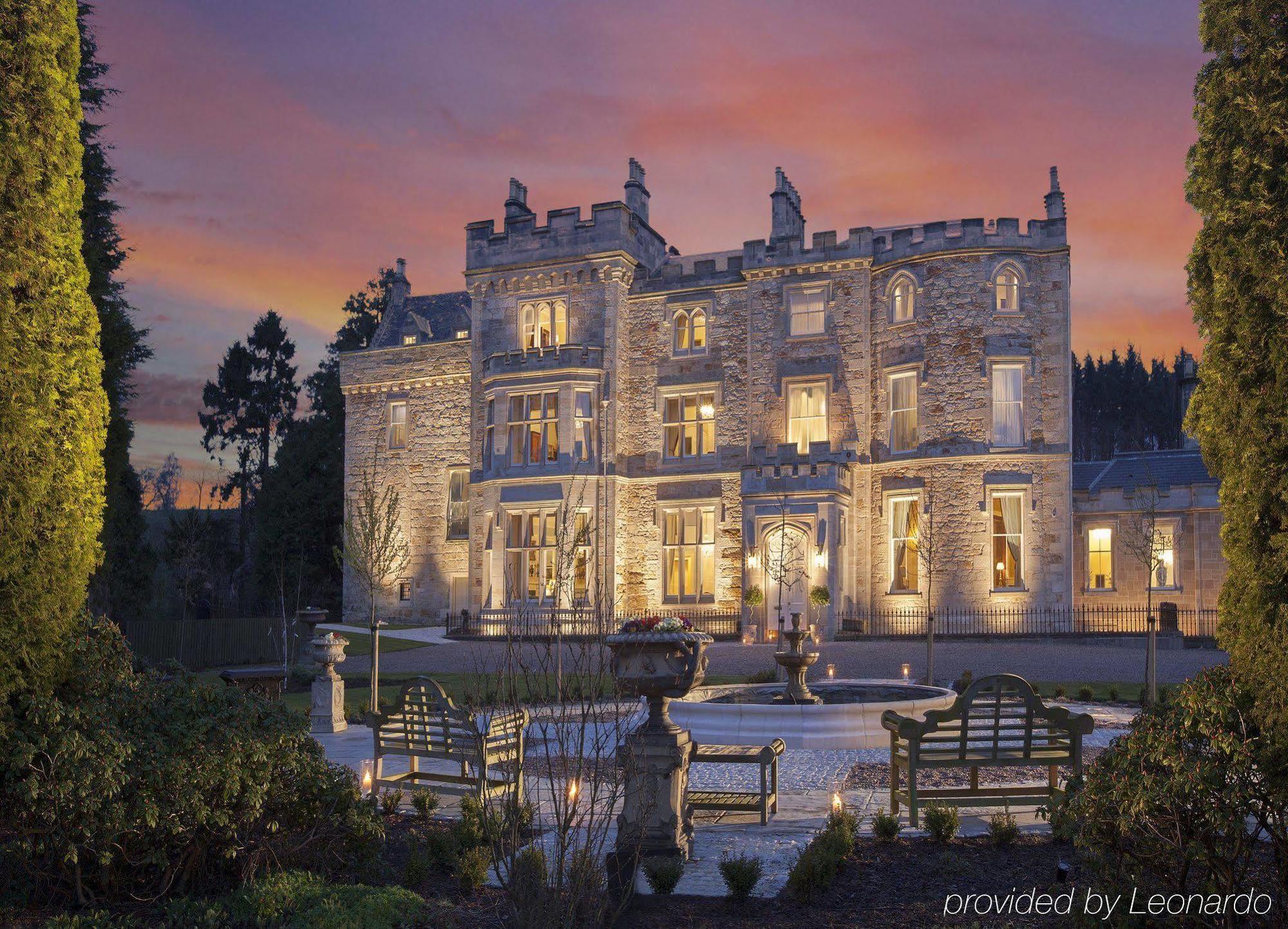 Crossbasket Castle Hotel & Restaurant High Blantyre Kültér fotó